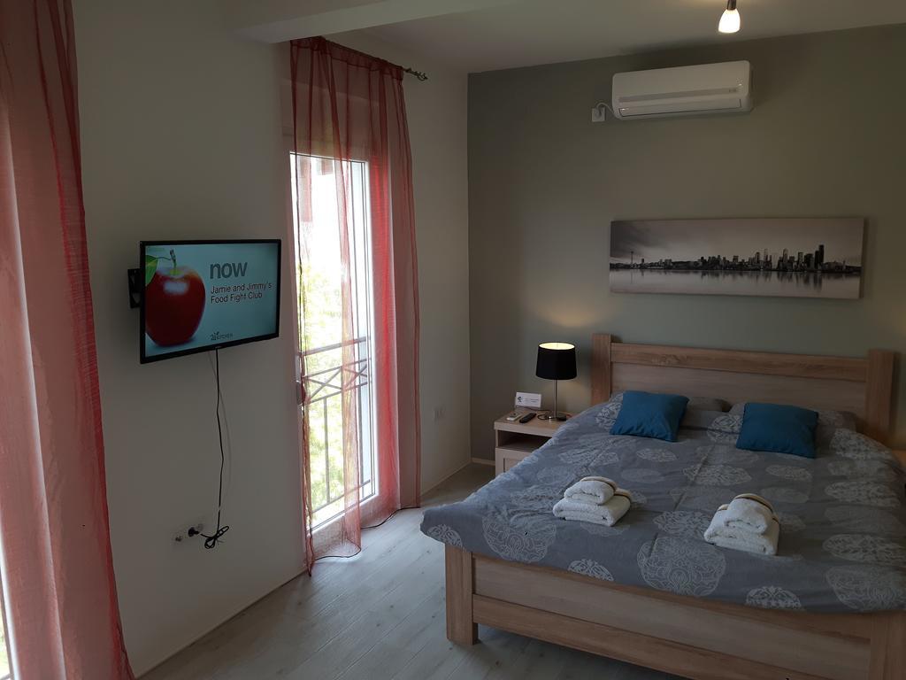 Apartments Grgurevic โกตอร์ ภายนอก รูปภาพ