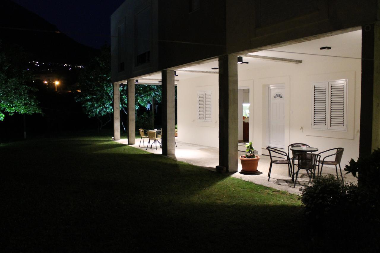 Apartments Grgurevic โกตอร์ ภายนอก รูปภาพ